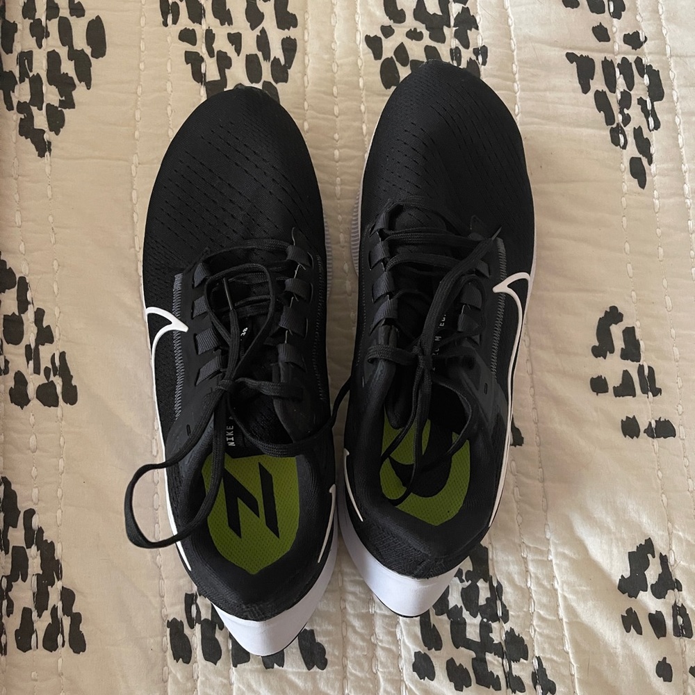 Nike Men’s Air Zoom Pegasus 38
